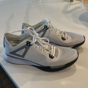 Jordan 89 Racer Men’s 9 white cement EUC